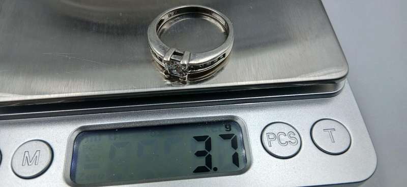 Elegant Sterling Silver Ring