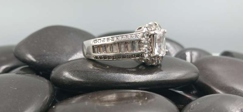 Beautiful Sterling Silver Ring
