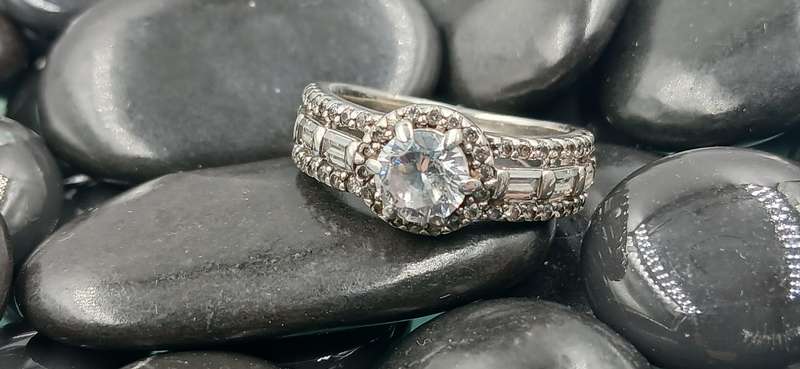 Beautiful Sterling Silver Ring