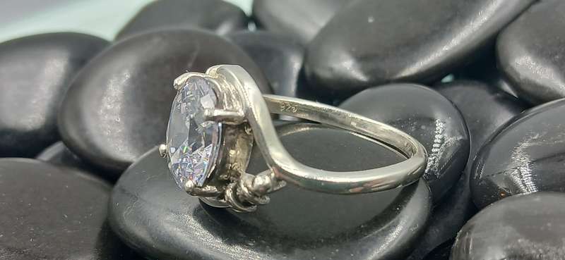 Beautiful Sterling Silver Ring With Big CZ