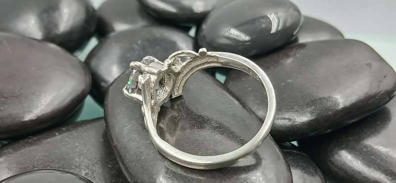 Beautiful Sterling Silver Ring