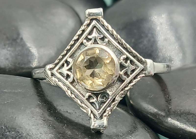 Beautiful Sterling Silver Ring