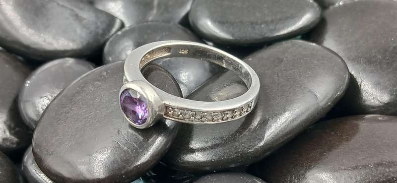 Beautiful Sterling Silver Ring