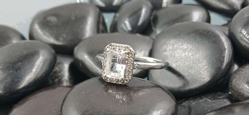 Elegant Sterling Silver Ring