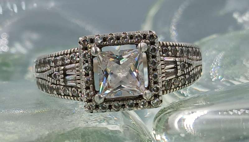 Beautiful Sterling Silver Ring