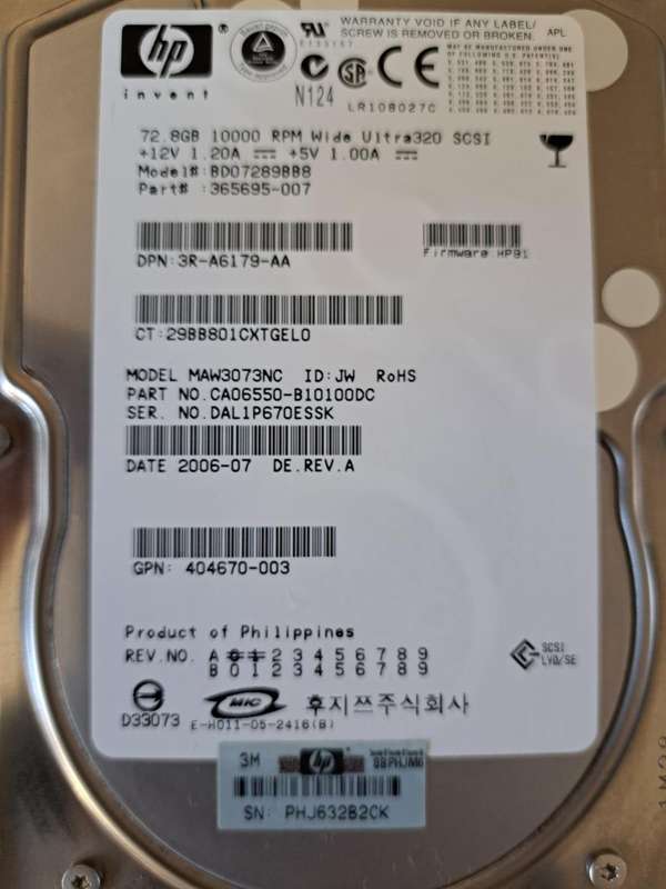 HP 72.8 GB ULTRA320 SCSI 10K RPM Universal Hot Plug Hard Drive