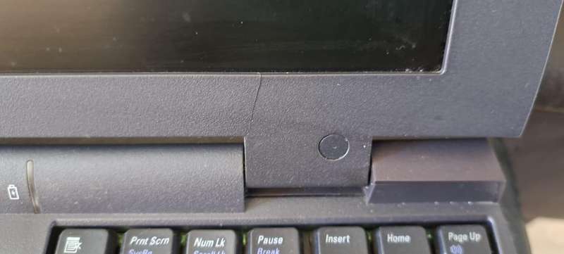 Vintage Dell Latitude CPi A300ST Pentium II laptop