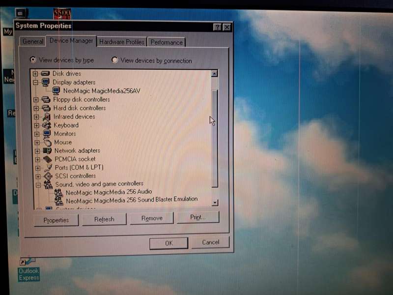 Vintage Dell Latitude CPi A300ST Pentium II laptop