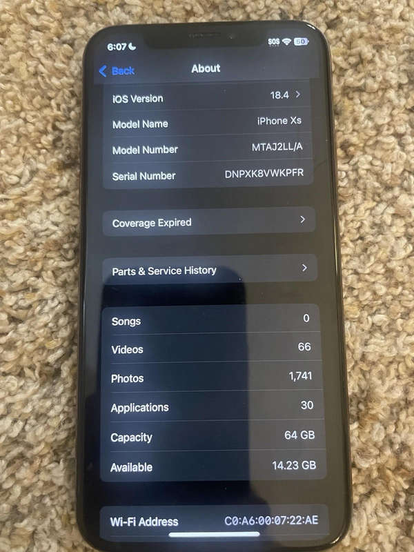 Apple iPhone XS - 64 GB - Unlocked