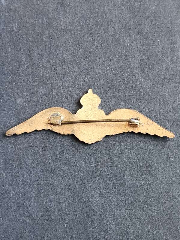 Vintage RAF Enamel Sweetheart Brooch - as per photograph