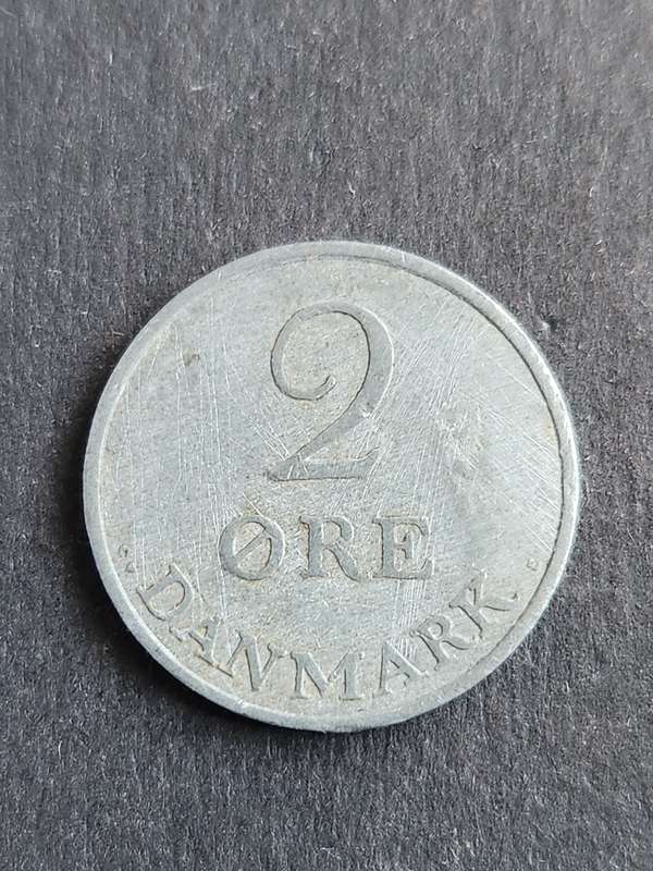 Denmark 2 Ore 1957 - as per photograph