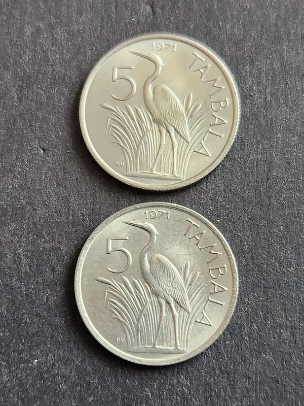 2 x Malawi 5 Tambala 1971 UNC - as per photograph