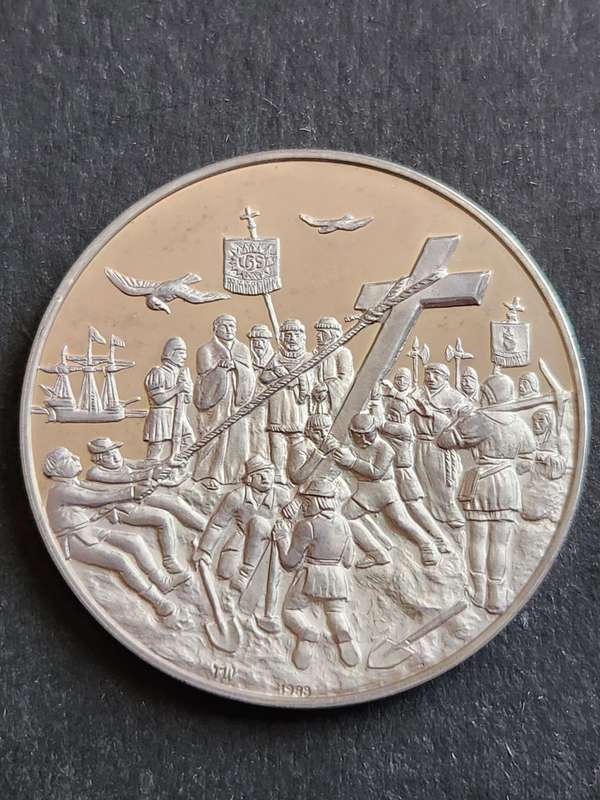 SA Historical Mint Sterling Silver Medallion Bartolomeu Dias 1450-1500 (19.6g) - as per photograph
