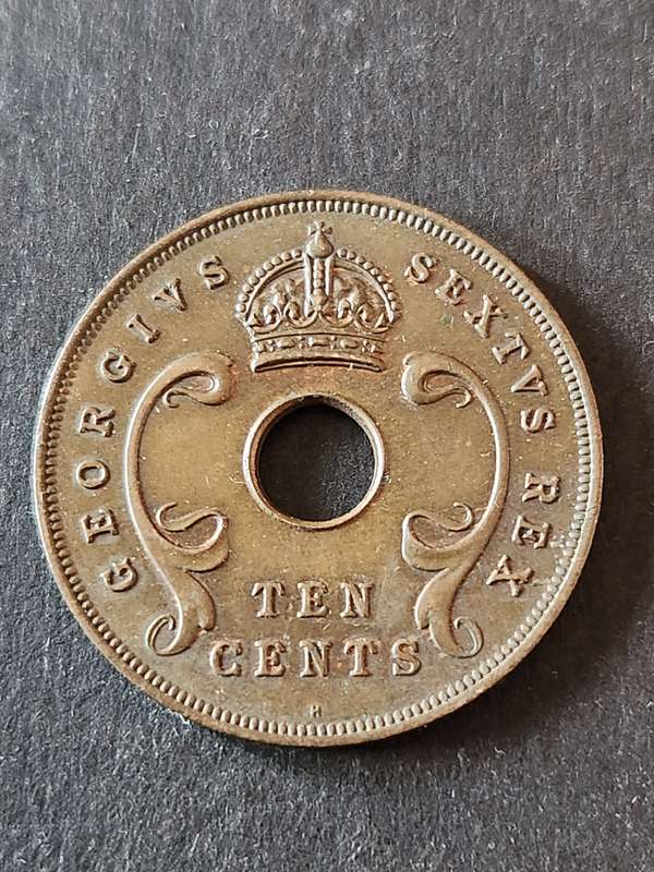 East Africa 10 Cents 1952 (nice condition) as per photograph