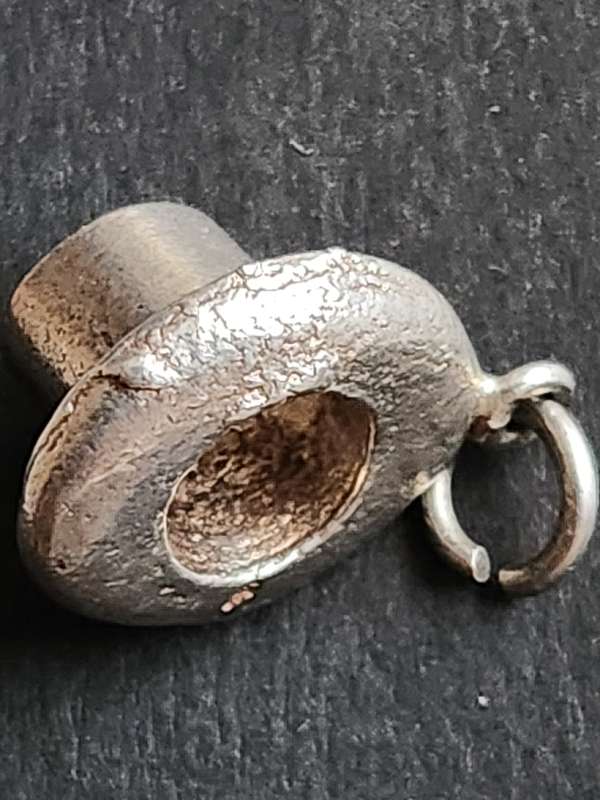 Vintage Silver Hat Charm 5.5g - as per photograph
