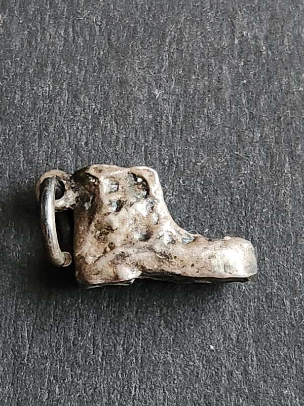 Vintage Silver Boot Charm 2.1g - as per photograph