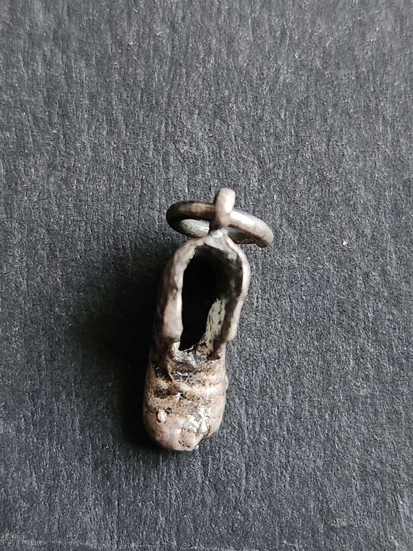 Vintage Silver Boot Charm 2.1g - as per photograph