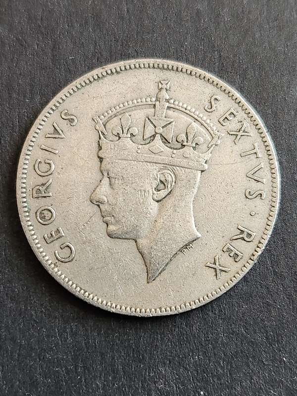 East Africa 1 Shilling 1948 - as per photograph