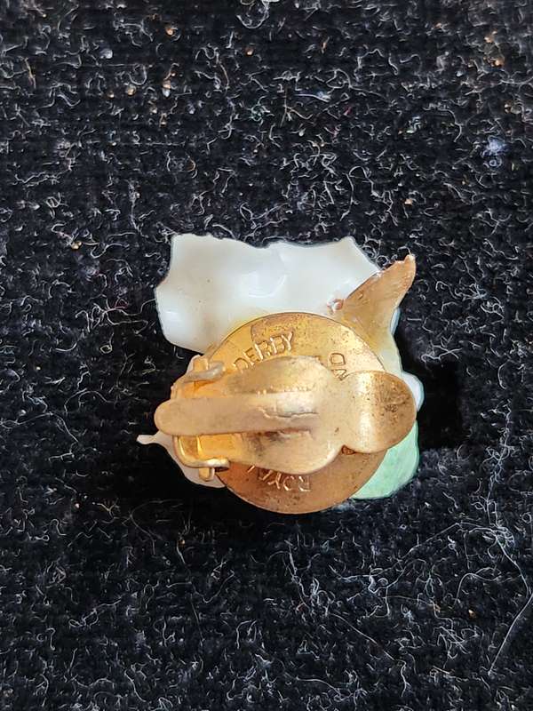 Royal Crown Derby Floral Brooch and Earrings set in a fitted Box (chips on brooch)-as per photograph