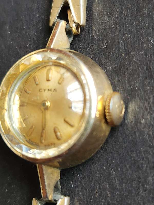 Vintage Ladies Cyma Mechanical Wrist Watch 20 Microns (not working) - as per photograph