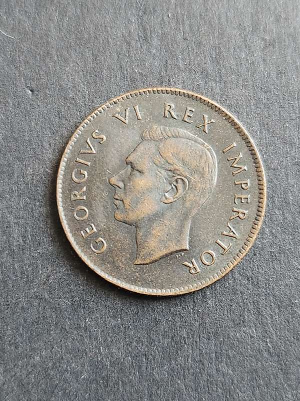 Union Farthing 1942 (nice condition) - as per photograph