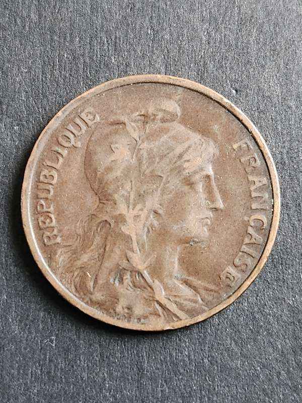 France 10 Centesimi 1915 - as per photograph