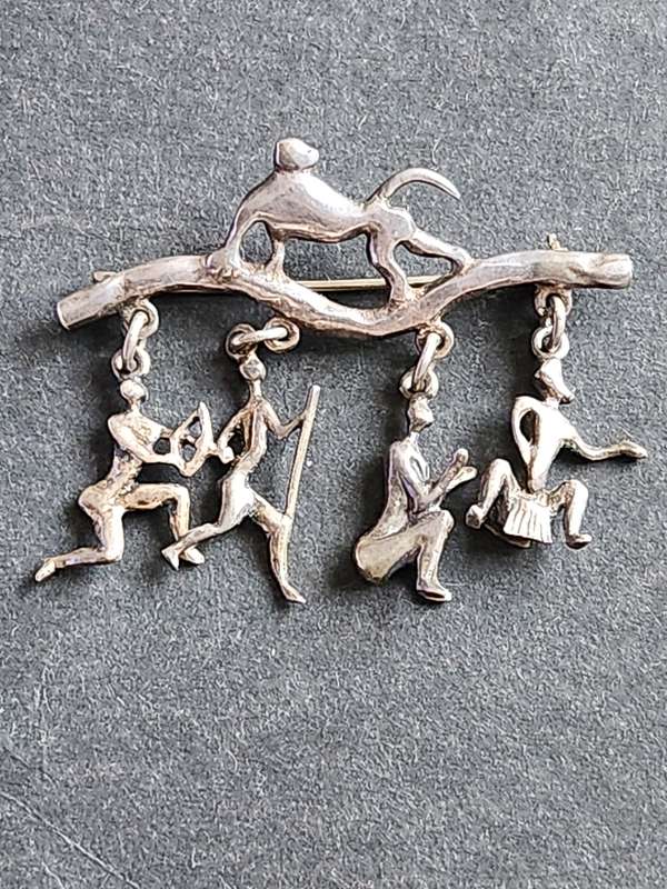 Vintage Art Decor Brooch 12.5g Silver with 4 Charms - as per photograph