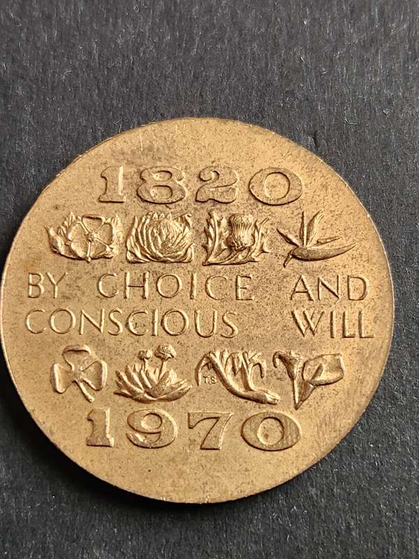 Medallion 150th Anniversary of the Arrival of the 1830 Settlers - as per photograph