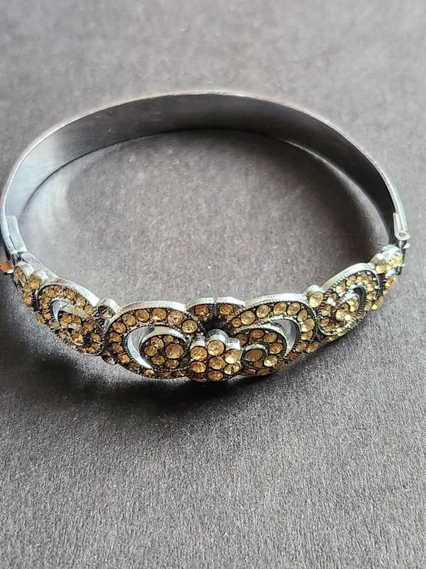 Art Decor Costume Jewellery Bracelet (2 missing stones) - as per photograph