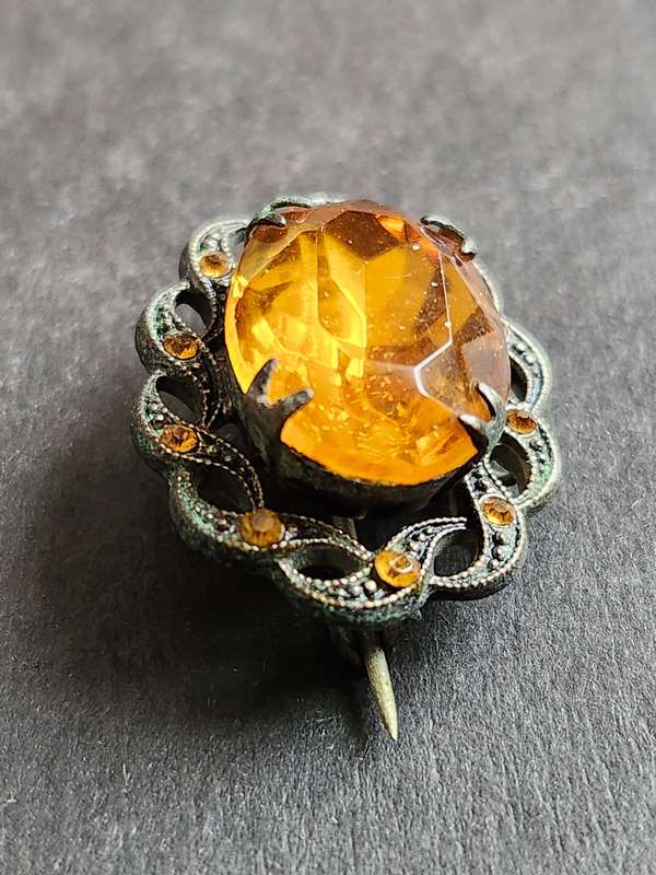 Vintage Scarf Pin Brooch - as per photograph
