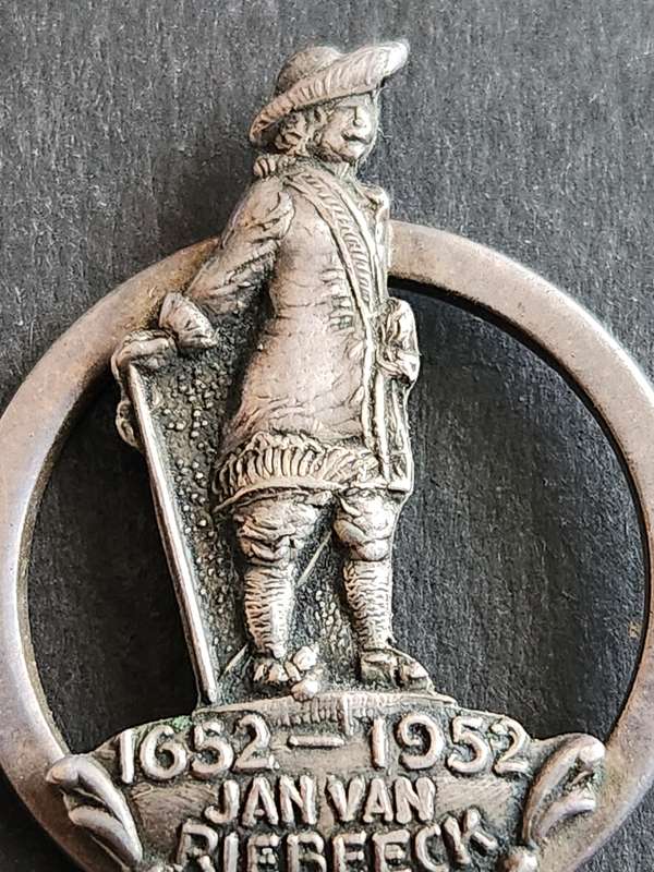 EPNS Jan Van Riebeeck Tercentenary Pin Badge - as per photograph