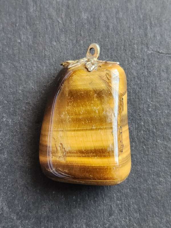 Vintage Tiger's Eye Pendant- as per photograph
