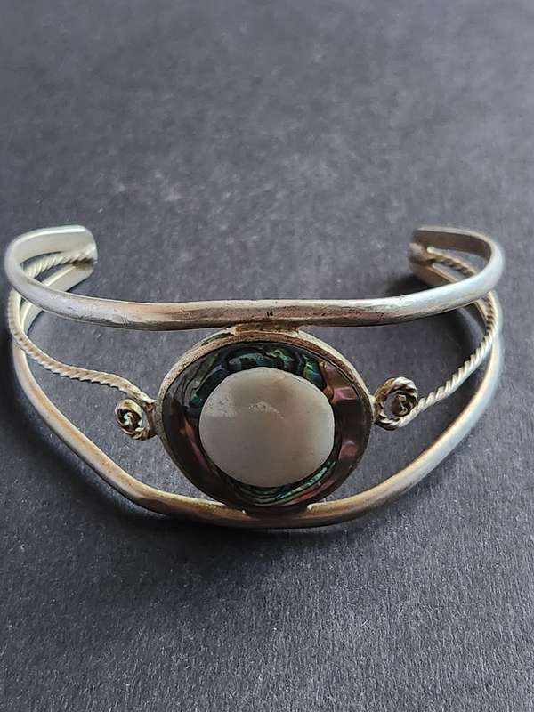 Vintage Silver Plated Mother of Pearl Bracelet - as per photograph