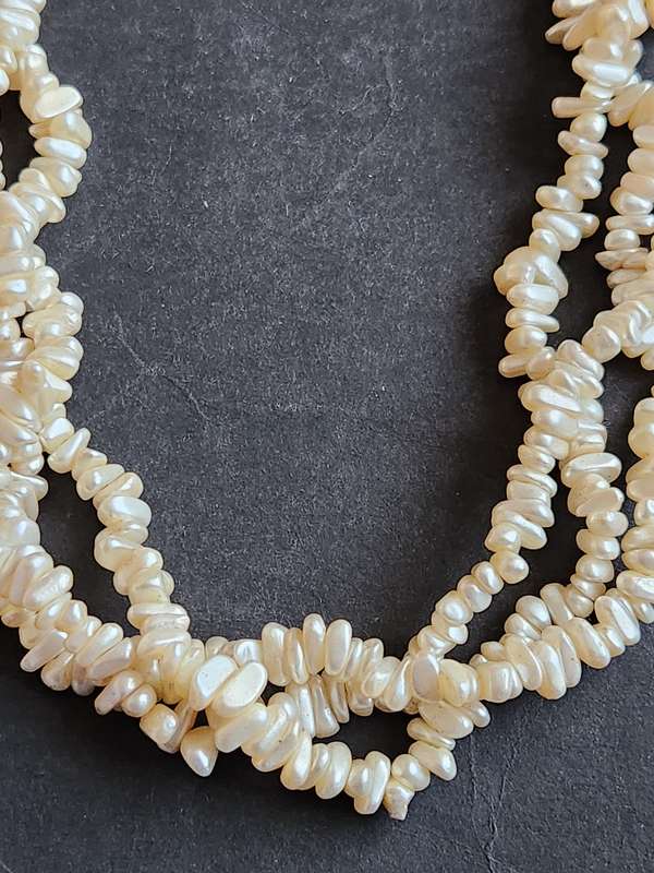 Vintage 3 Strand Pearl Necklace - as per photograph