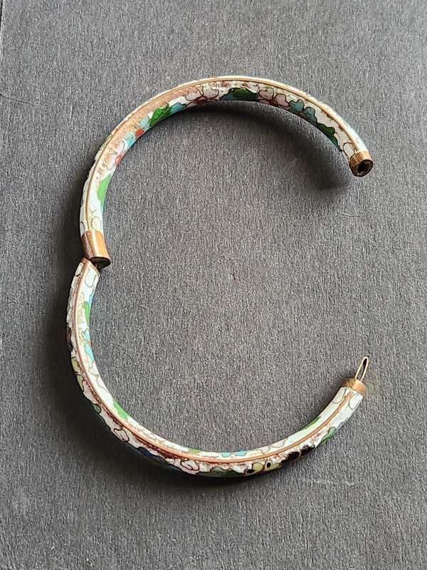 Chinese Cloisonne Enamel Hinged Bracelet - as per photograph