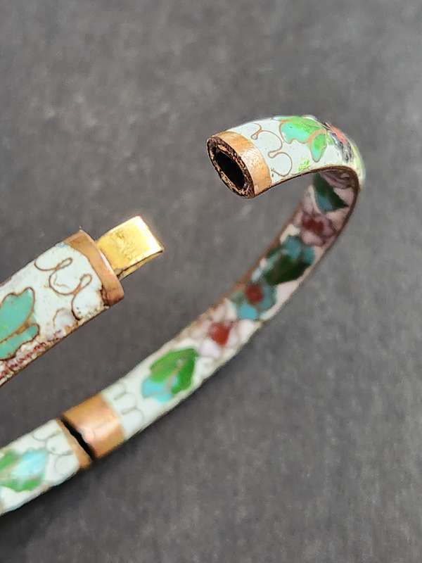 Chinese Cloisonne Enamel Hinged Bracelet - as per photograph