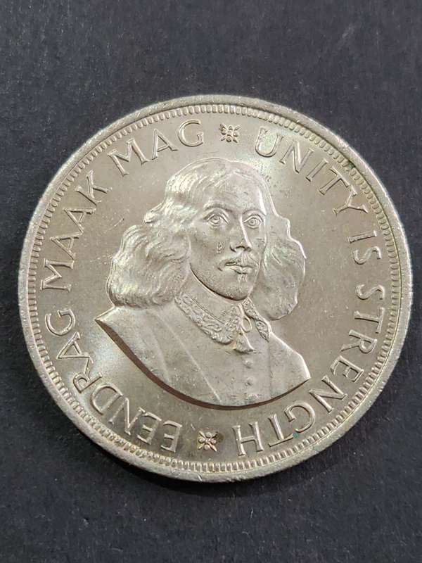 Republic 50 Cents 1963 EF+/UNC - as per photograph