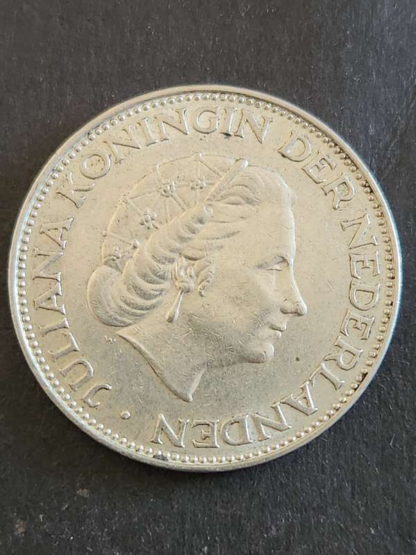 Nederlands 2 1/2 Gulden 1962 Silver VF+/EF - as per photograph