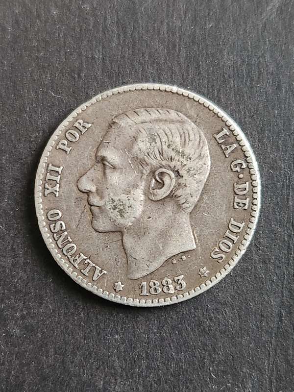 Spain Una Peseta 1883 - as per photograph