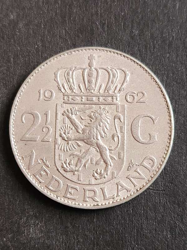 Nederlands 2 1/2 Gulden 1962  .720 Silver - as per photograph