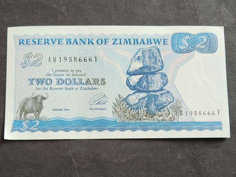 Reserve Bank of Zimbabwe 2 Dollars Bird Watermark Harare 1994 EF+/UNC - as per photograph