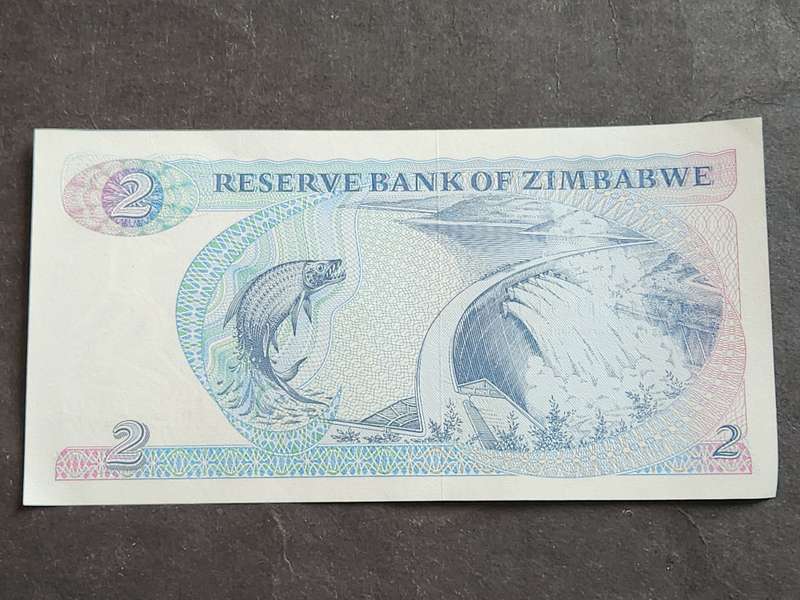 Reserve Bank of Zimbabwe 2 Dollars Bird Watermark Harare 1994 EF+/UNC - as per photograph