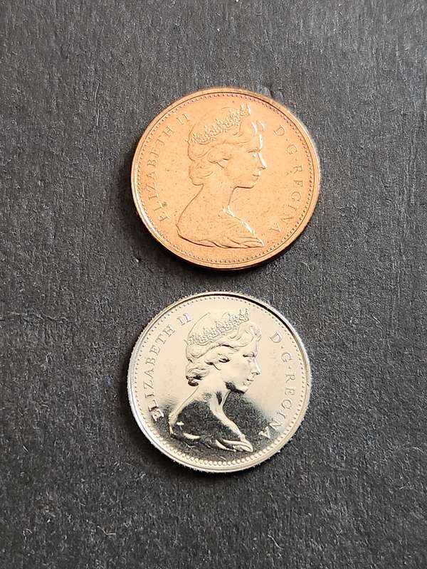 Canada 1 and 10 Cents 1977 BU - as per photograph