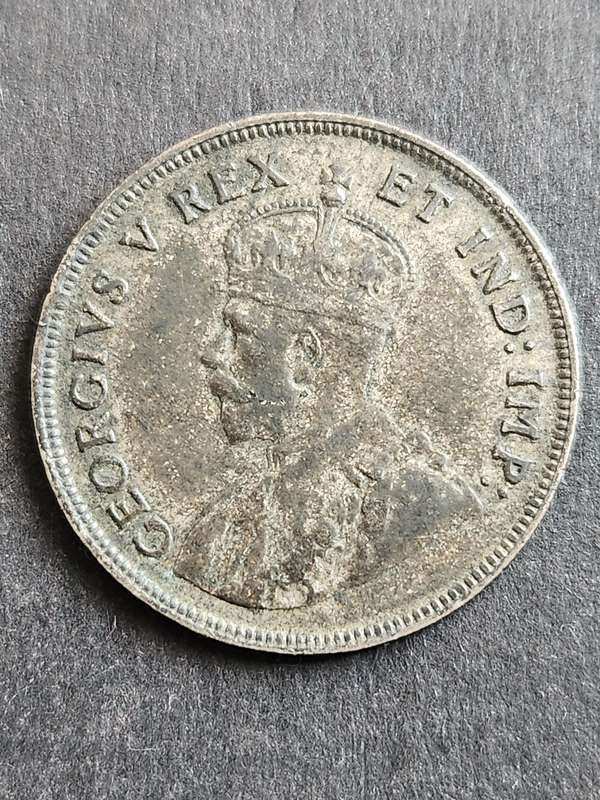 East Africa One Shilling 1922 - as per photograph
