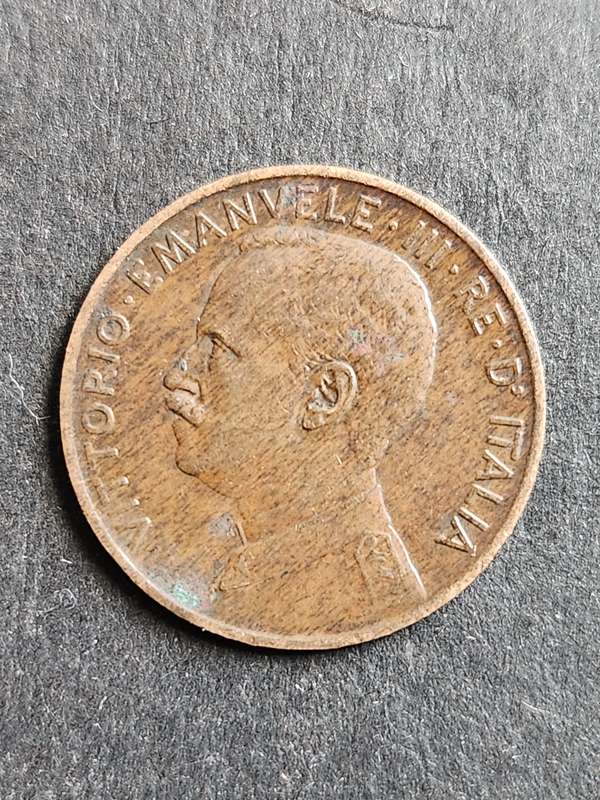 Italy 2 Centesimi 1912R - as per photograph