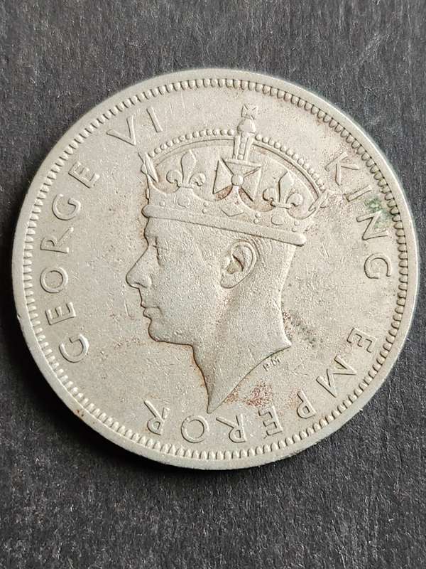 Southern Rhodesia 1/2 Crown 1947 - as per photograph