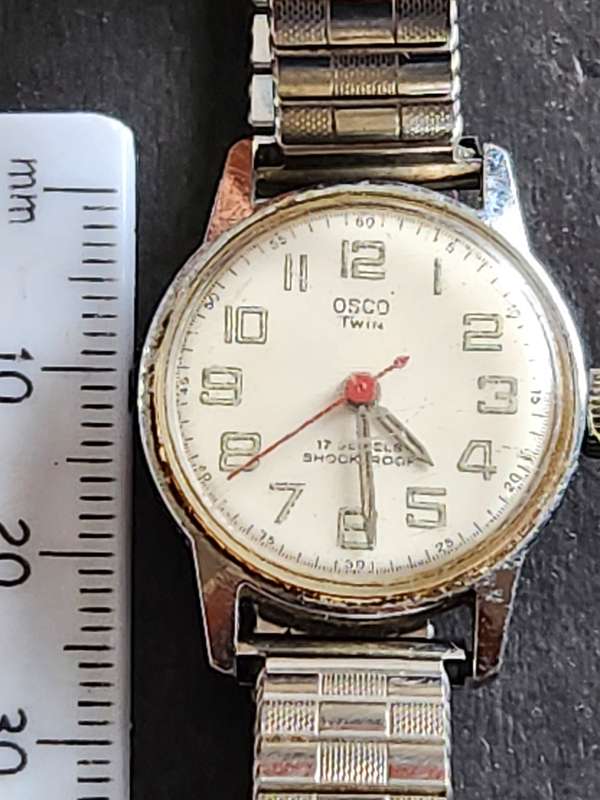 Vintage Ladies Osco Twin 17 Jewels Shock Proof Mechanical Wrist Watch (not working) - as per photogr