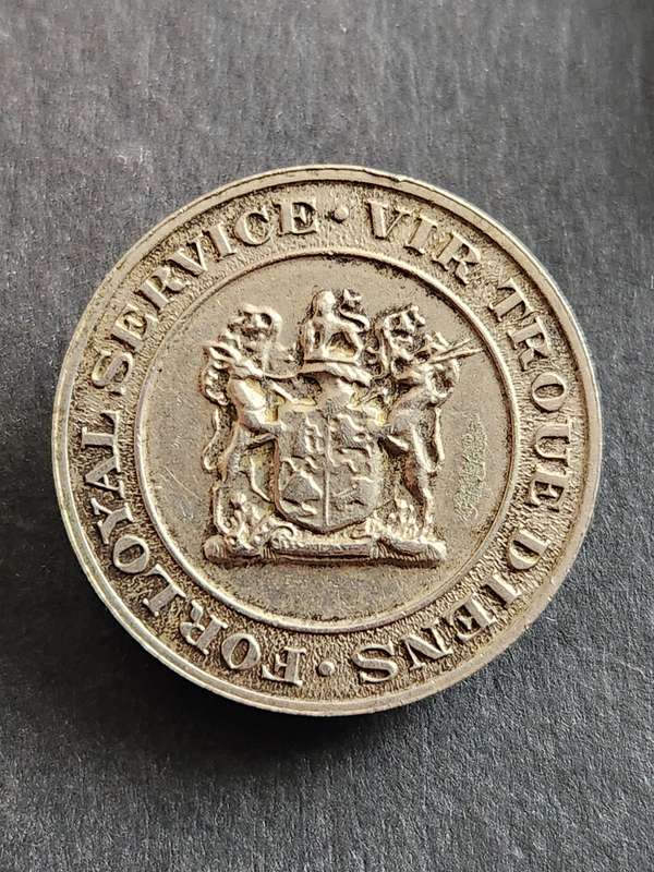 South African WW2 Loyal Service Lapel Badge no.39(673) - as per photograph