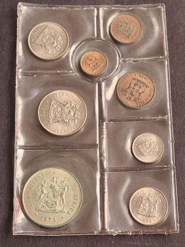 SA Mint Pack 1973 (including Silver One Rand) - as per photograph