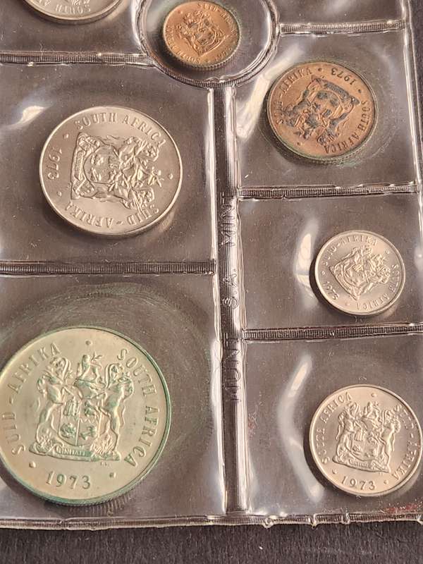 SA Mint Pack 1973 (including Silver One Rand) - as per photograph